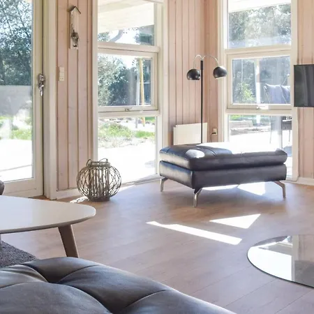 Three-bedroom Holiday In Romo Dom wakacyjny Molby